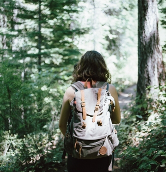 10 Backpack Essentials For a Safe and Happy Hike